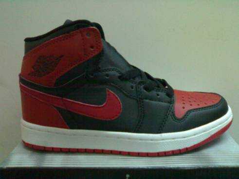 Jordan 1 Bred Le Plus Populaire De La Mode Air Jordan Rouge